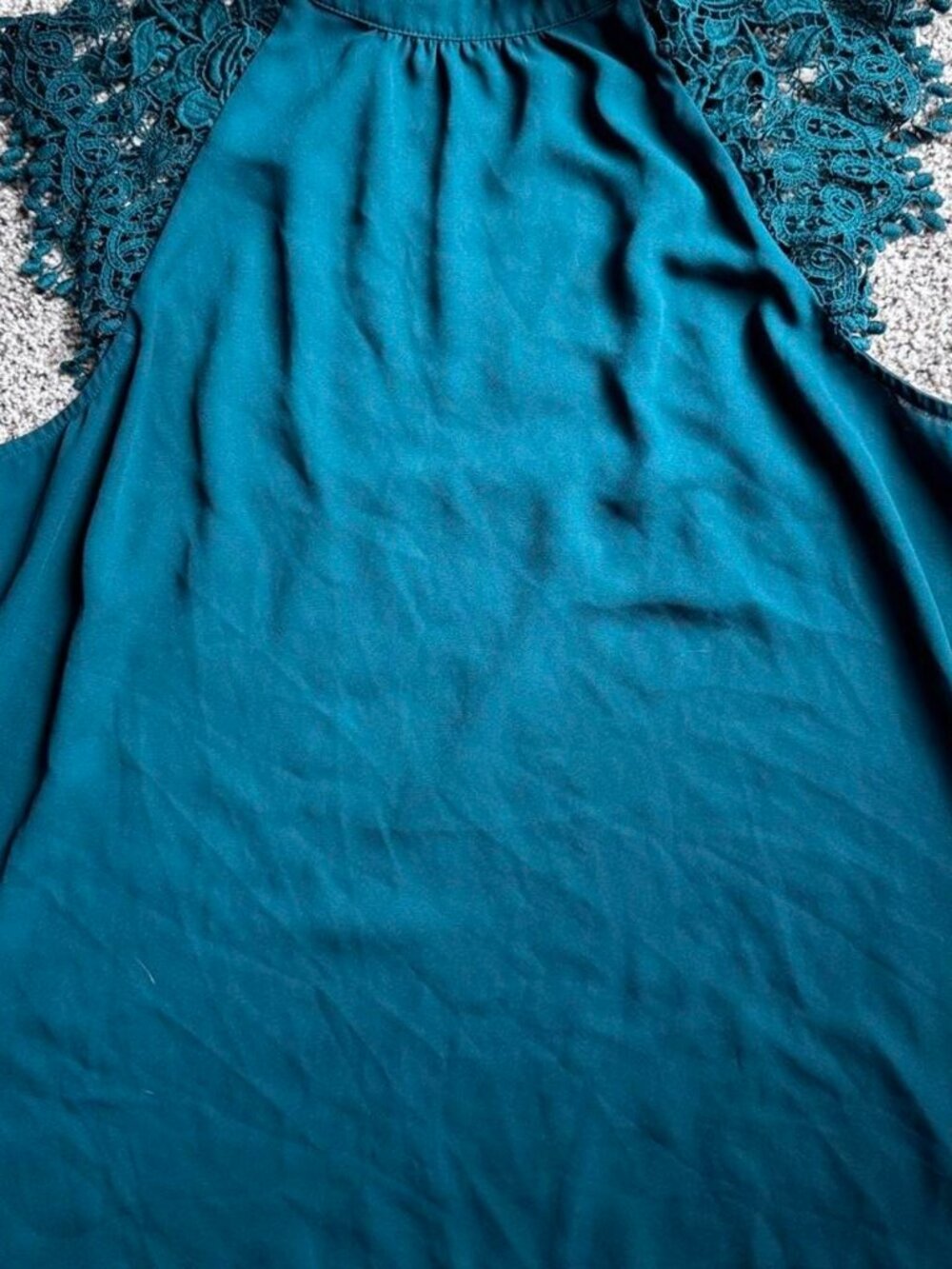 Green Express Lace Sleeve Top